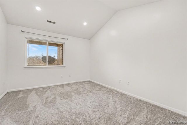 858 Amanda Lane, Pontiac, MI 48340