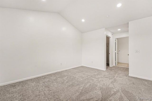 858 Amanda Lane, Pontiac, MI 48340