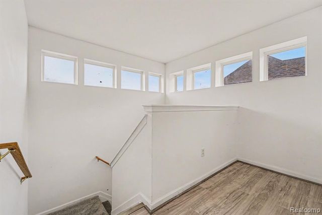 858 Amanda Lane, Pontiac, MI 48340