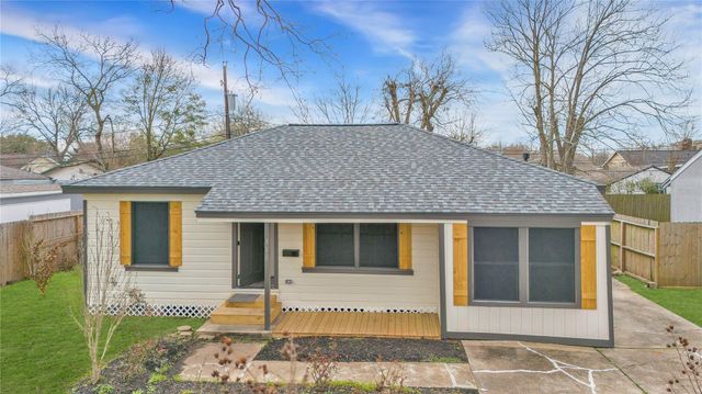 510 Willow Street, Pasadena, TX 77506