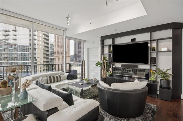 1080 Peachtree Street NE 1411, Atlanta, GA 30309