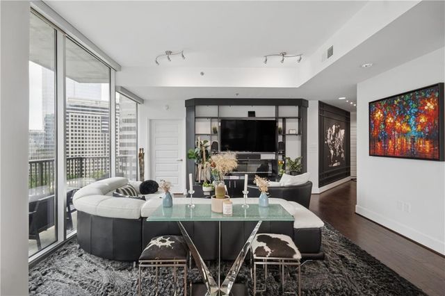 1080 Peachtree Street NE 1411, Atlanta, GA 30309