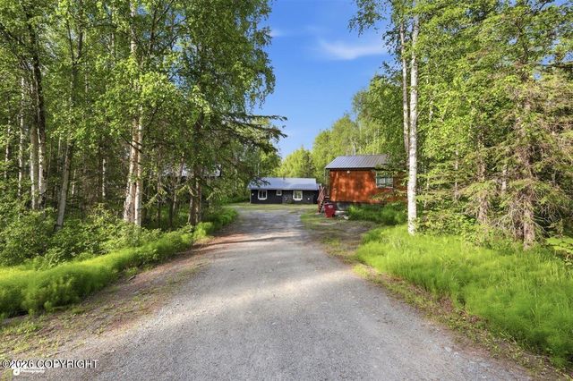 8101 E Gold Bullion Boulevard, Palmer, AK 99645