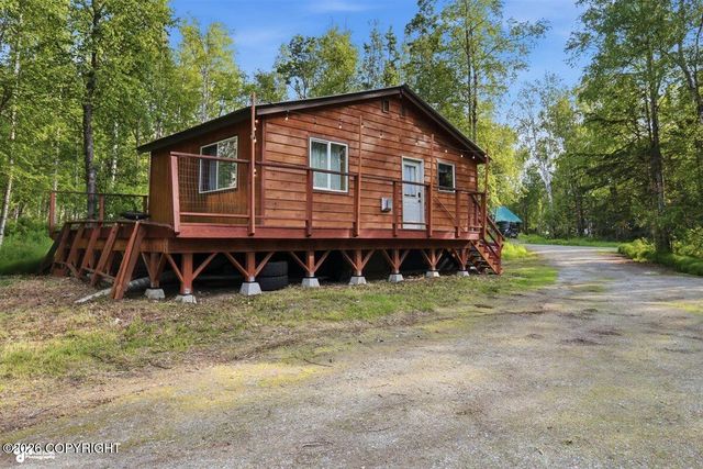 8101 E Gold Bullion Boulevard, Palmer, AK 99645