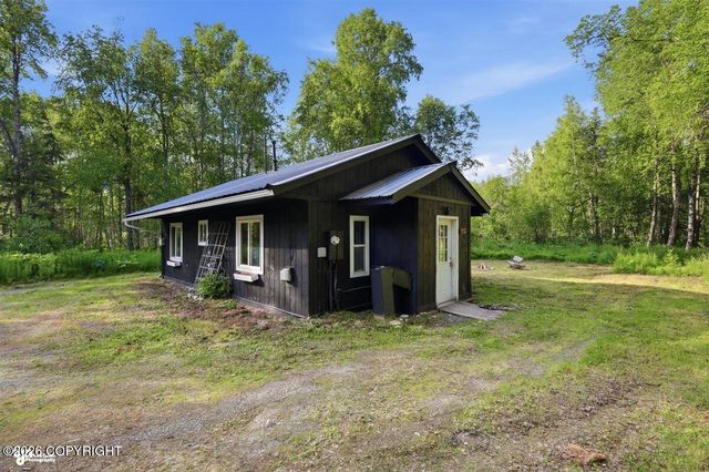 8101 E Gold Bullion Boulevard, Palmer, AK 99645