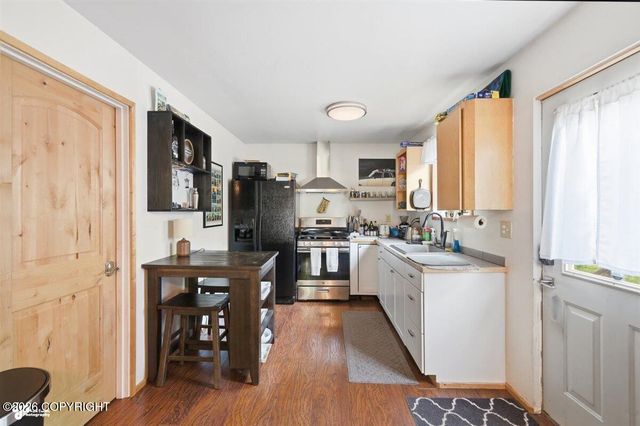 8101 E Gold Bullion Boulevard, Palmer, AK 99645