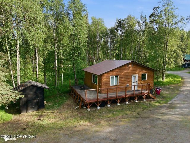 8101 E Gold Bullion Boulevard, Palmer, AK 99645