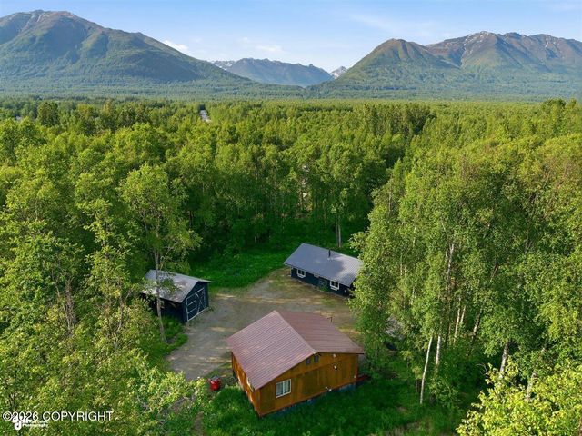 8101 E Gold Bullion Boulevard, Palmer, AK 99645