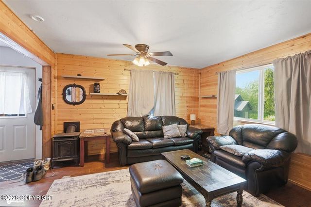 8101 E Gold Bullion Boulevard, Palmer, AK 99645