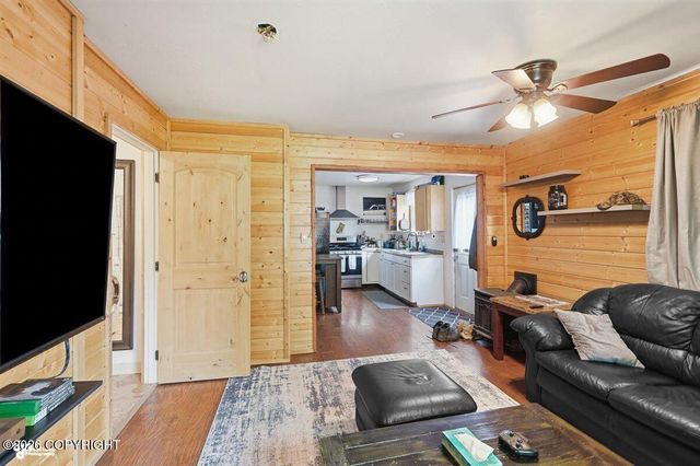 8101 E Gold Bullion Boulevard, Palmer, AK 99645