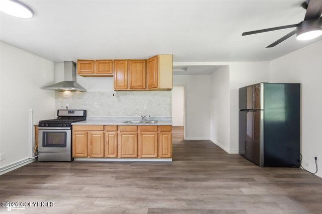 8101 E Gold Bullion Boulevard, Palmer, AK 99645