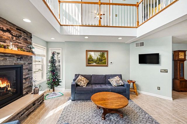 7663 Bay Meadow, Canadian Lakes, MI 49346