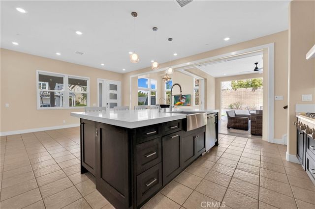 125 Source, Irvine, CA 92618