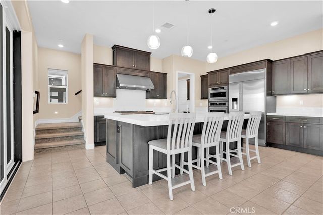 125 Source, Irvine, CA 92618