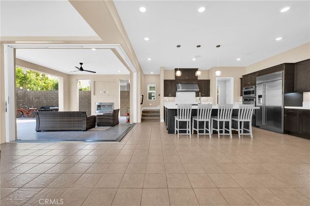 125 Source, Irvine, CA 92618