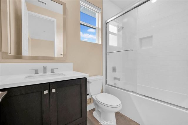 125 Source, Irvine, CA 92618