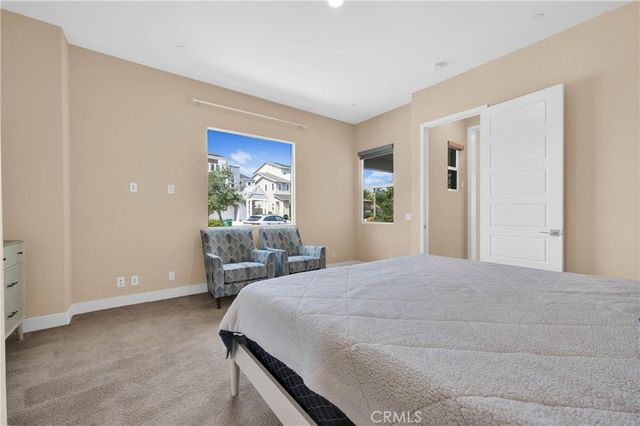125 Source, Irvine, CA 92618