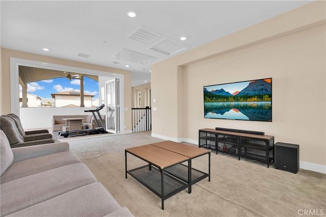 125 Source, Irvine, CA 92618