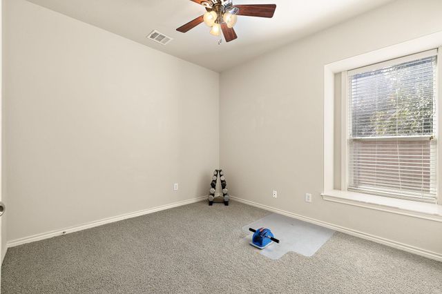 722 Tom Kite DR, Round Rock, TX 78664