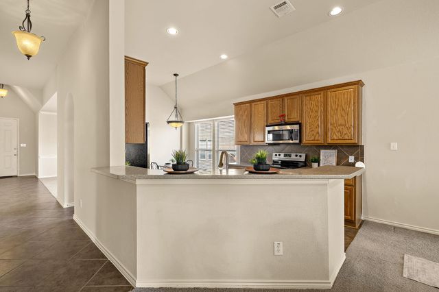 722 Tom Kite DR, Round Rock, TX 78664