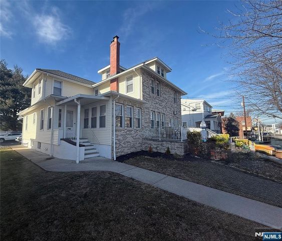 422 Lafayette Ave, Hawthorne, NJ 07506