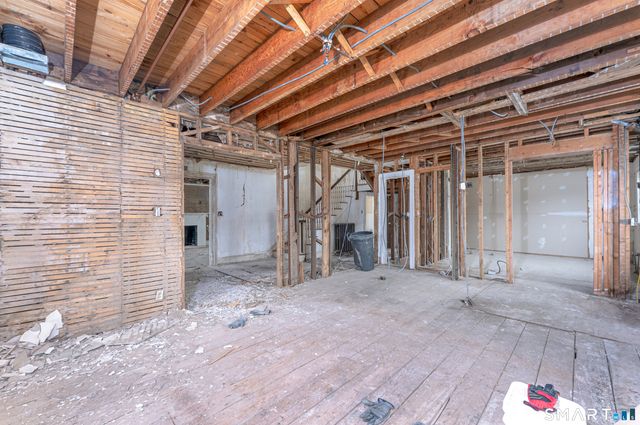 1906 Albany Avenue, West Hartford, CT 06117