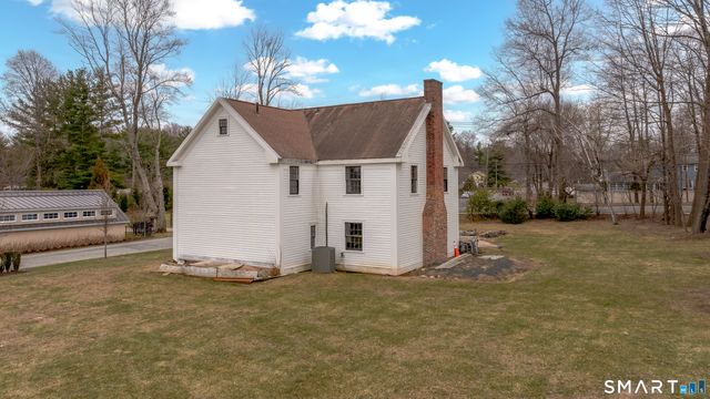 1906 Albany Avenue, West Hartford, CT 06117