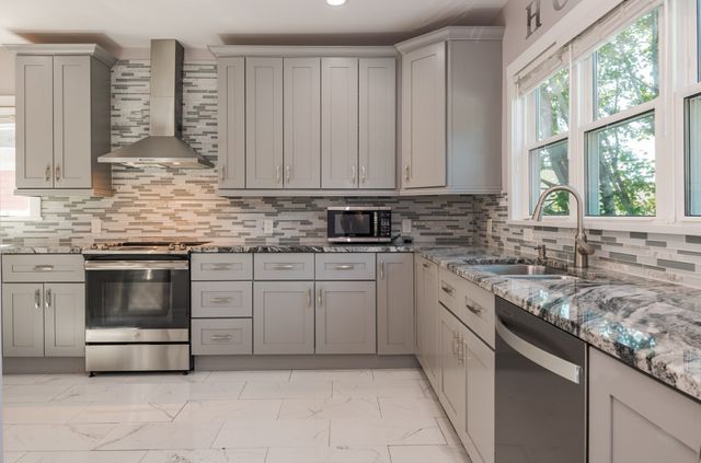 41 Liberty Hill Ave 2, Salem, MA 01970