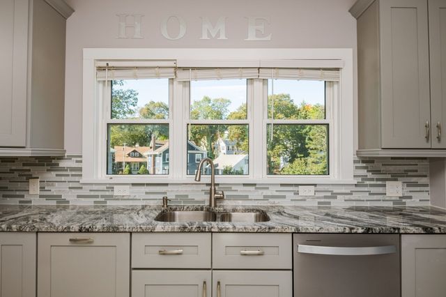 41 Liberty Hill Ave 2, Salem, MA 01970