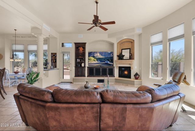 34105 N 136TH Street, Scottsdale, AZ 85262