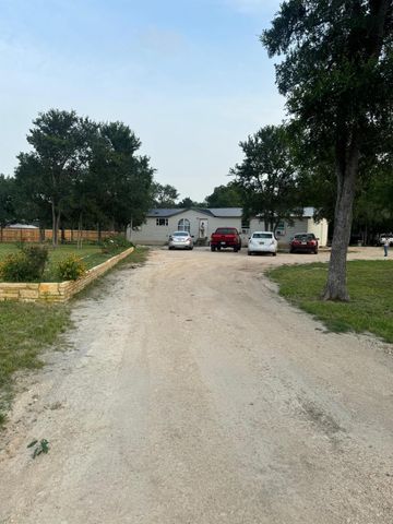 401 Ride Out BLVD, Elgin, TX 78621