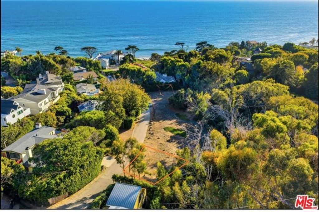 31888 Sea Level Drive, Malibu, CA 90265