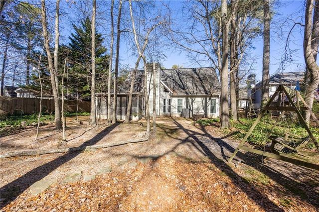 3278 Country Walk Drive, Powder Springs, GA 30127