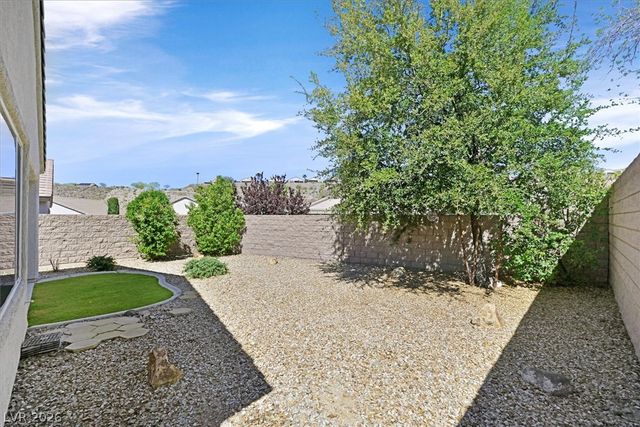 2502 Capella Star Street, Henderson, NV 89044