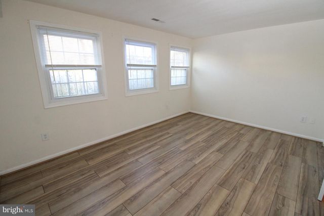 884 QUINCE ORCHARD BLVD, Gaithersburg, MD 20878