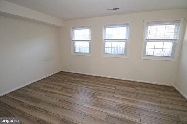 884 QUINCE ORCHARD BLVD, Gaithersburg, MD 20878