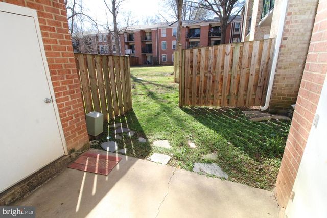 884 QUINCE ORCHARD BLVD, Gaithersburg, MD 20878