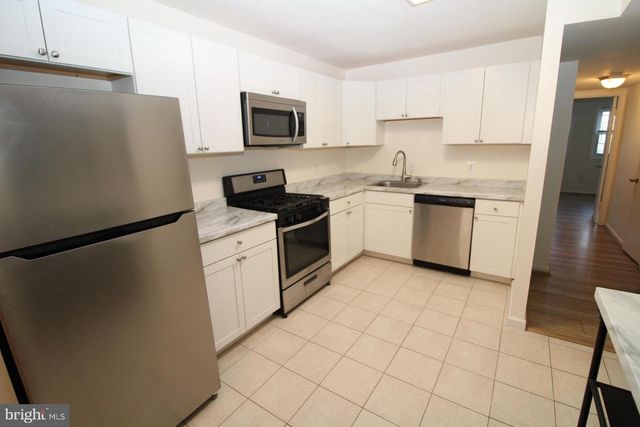 884 QUINCE ORCHARD BLVD, Gaithersburg, MD 20878