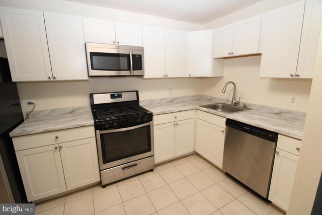 884 QUINCE ORCHARD BLVD, Gaithersburg, MD 20878