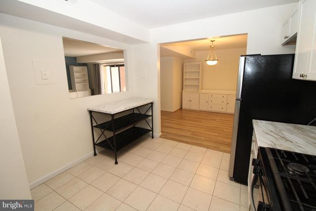 884 QUINCE ORCHARD BLVD, Gaithersburg, MD 20878