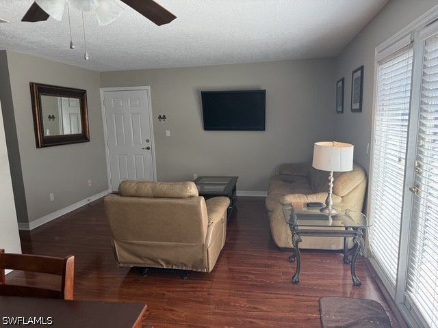 3328 N Key DR 5, North Fort Myers, FL 33903