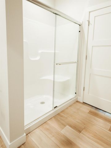 247 Franzen Ridge Road, Elkader, IA 52043