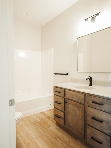 247 Franzen Ridge Road, Elkader, IA 52043