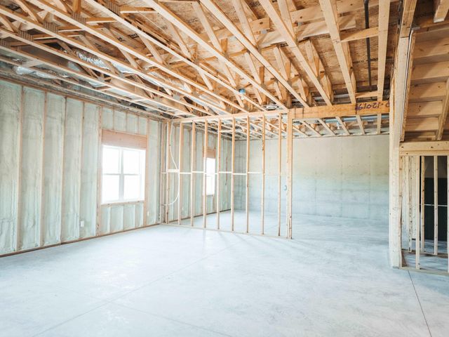 247 Franzen Ridge Road, Elkader, IA 52043