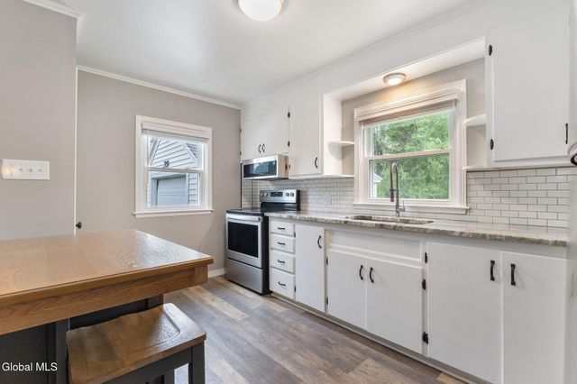29 Witbeck Drive, Glenville, NY 12302