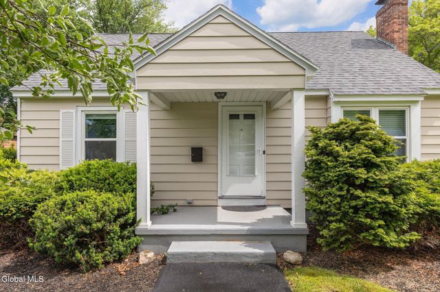 29 Witbeck Drive, Glenville, NY 12302