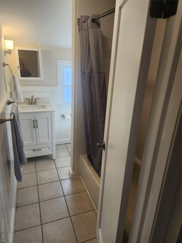 20 S Elm Street, Beacon, NY 12508