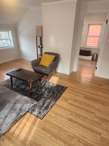 20 S Elm Street, Beacon, NY 12508