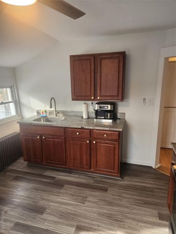 20 S Elm Street, Beacon, NY 12508