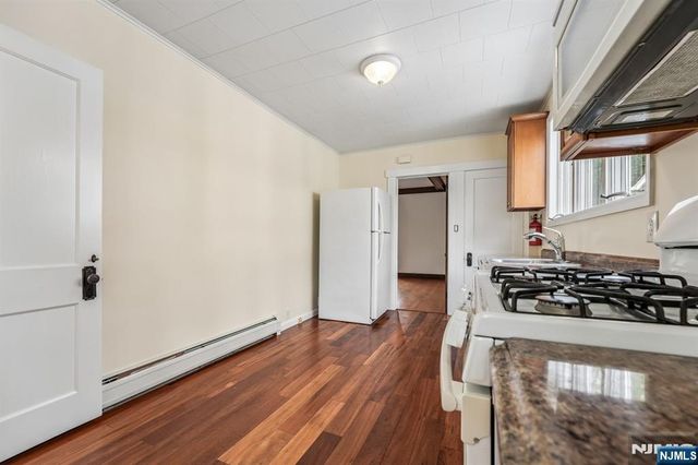 21 Broughton Avenue 1, Bloomfield, NJ 07003